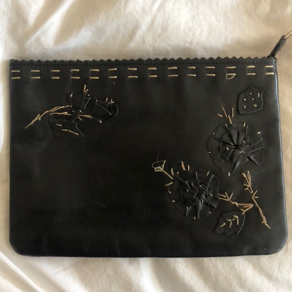 BCBG leather clutch - Picture 7 of 7